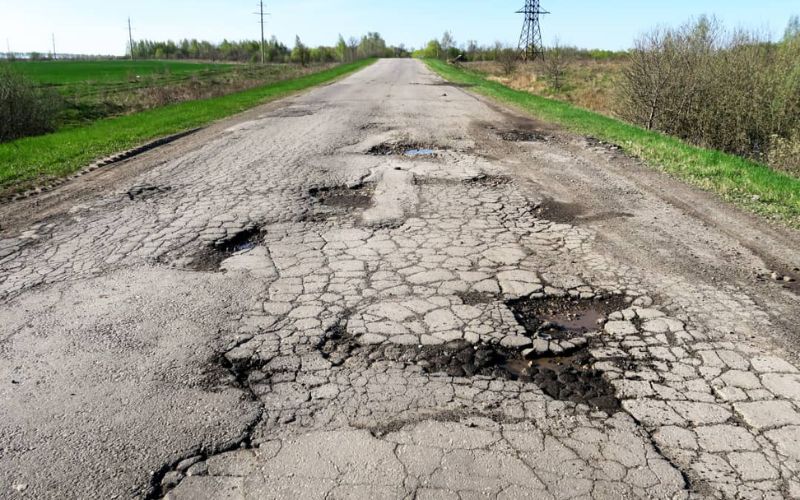 French police issue warning about Irish asphalt scammers