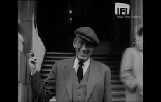 WATCH: Famous US film director gets his Irish citizenship in this 1964 newsreel