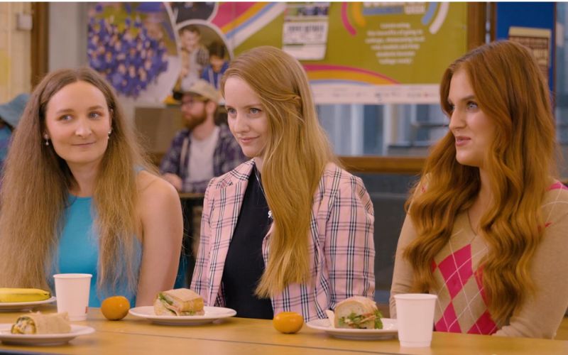 WATCH: "Mean Girls" Irish language film parody for Seachtain na Gaeilge 