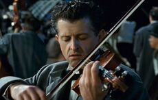 Violin from James Cameron's "Titanic" set for auction
