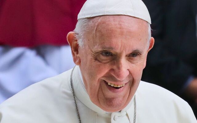 August 25, 2018: Pope Francis greeting the crowd after leaving Saint Mary\'s Pro-Cathedral in Dublin, as he embarks on the Papal Walk across the City of Dublin.