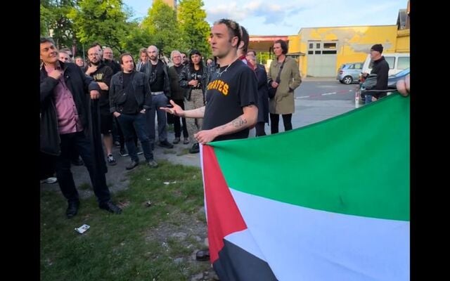 May 10, 2025: The Murder Capital frontman James McGovern explains why the band refused to agree to take down the Palestinian flag from their show\'s setup at the Berlin club Gretchen.