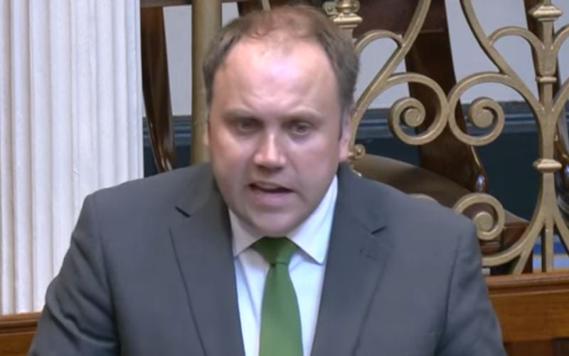 Clare TD apologizes after claiming British Army never bombed or shot Irish civilians