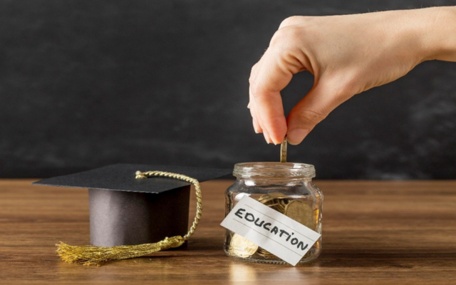 Budgeting Tips for college students to minimize debt
