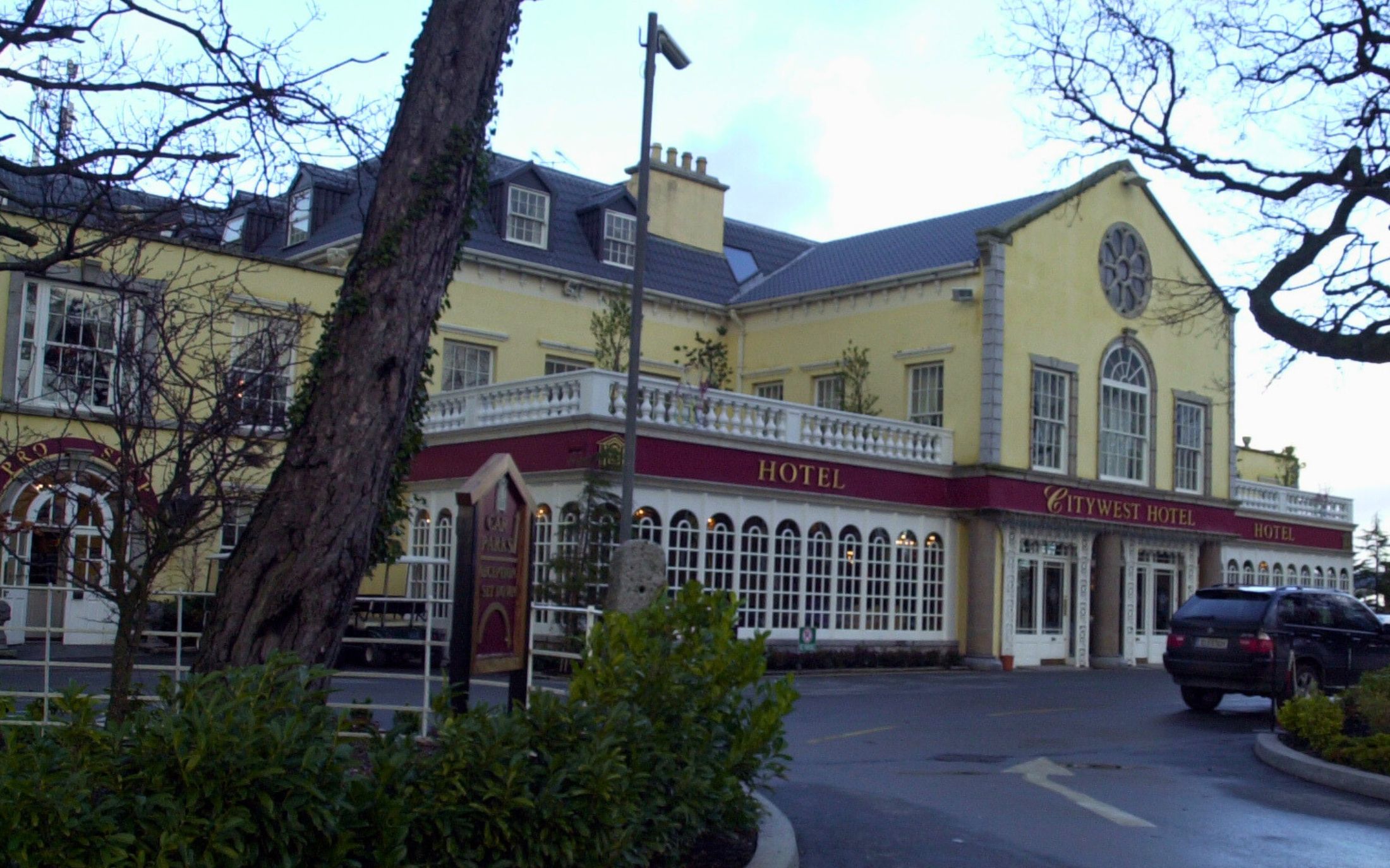 Irish Gov't approves purchase of Dublin hotel for international protection accommodation