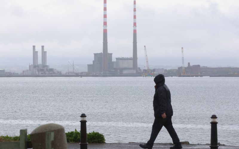 Storm Floris takes aim at Ireland's Bank Holiday Monday