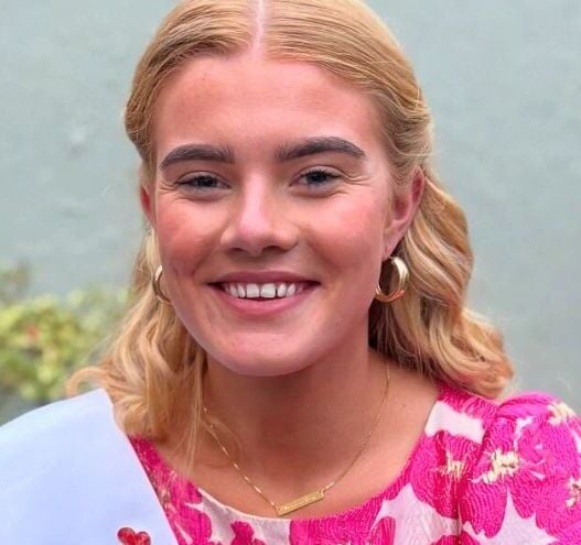 A Rebel Rose? Cork musician tipped to be next Rose of Tralee