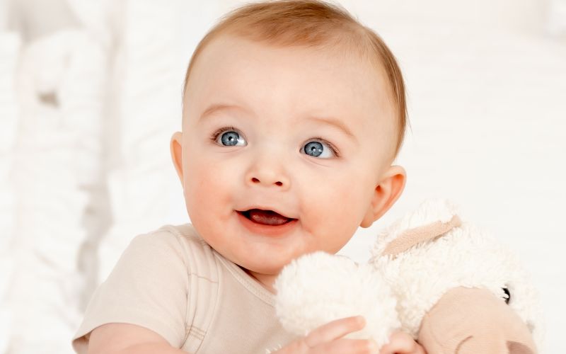 The rare Irish baby name given to just five boys in 2024 meaning "sea"