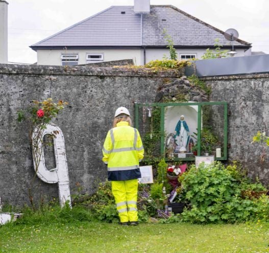 Initial Tuam excavations uncover adult human tooth fragment and glass baby bottle feeders