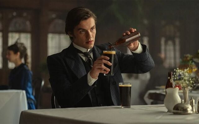 Louis Partridge in \"The House of Guinness\".
