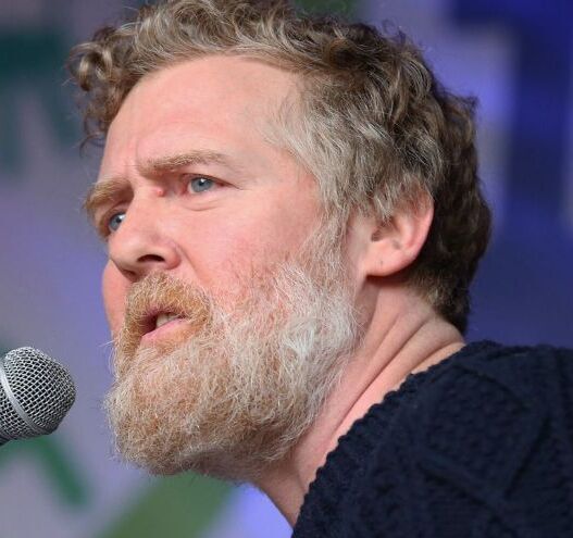 String of AI posts featuring late Glen Hansard cause outrage
