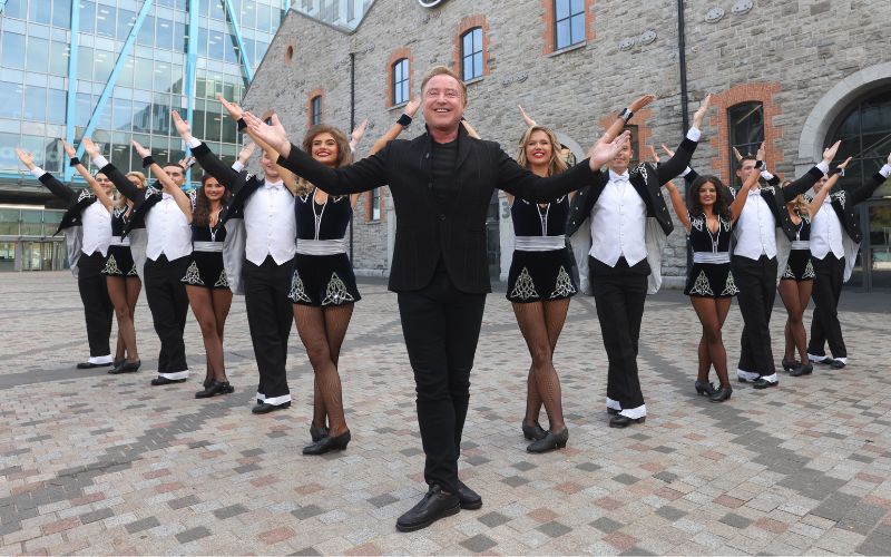 After yet another day of Flatley court drama, the show goes ahead