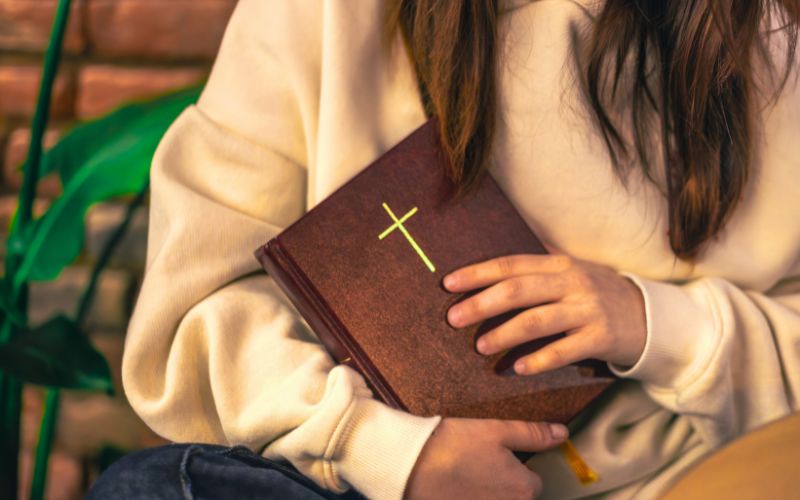 "Strong uptick" for Ireland's young adults in religion, study finds