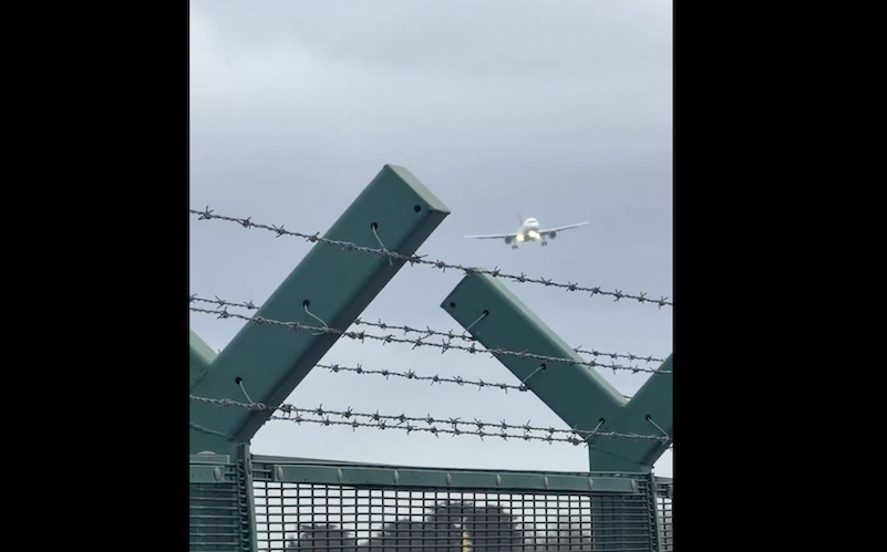 WATCH: Pilots make skilled landings as flights in and out of Dublin are cancelled by Storm Dave