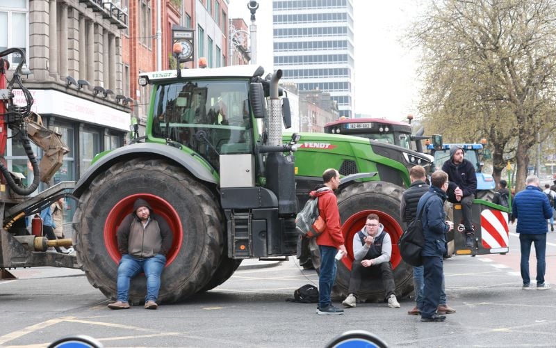 Second day of mayhem on the roads expected as fuel protestors say they are going nowhere
