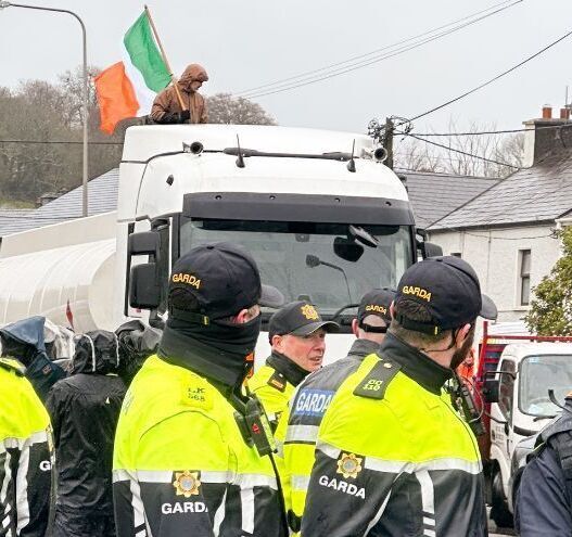A third of fuel stations in Ireland could be without supply amidst blockade, officials warn