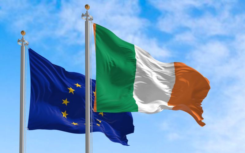 EU should become more independent from US according to majority in Ireland