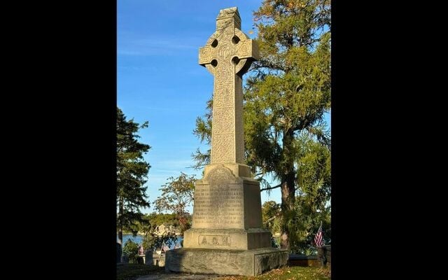 The monument erected by the Ancient Order of Hibernians in Cohasset Central Cemetery commemorates the Irish immigrants killed in the Brig St. John shipwreck in 1849.