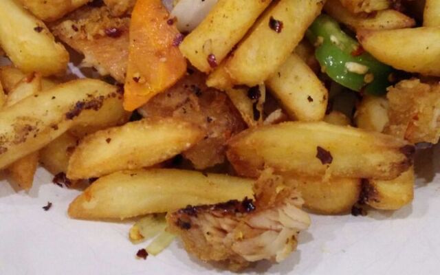 The beloved Irish spice bag.