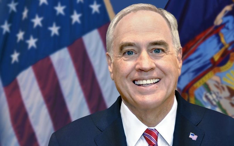 Tom DiNapoli wins Irish American backing ahead of New York State Comptroller primary
