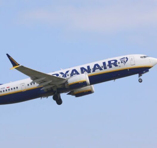 "The whole thing was completely out of control" - Passenger describes Dublin to Ibiza flight hell