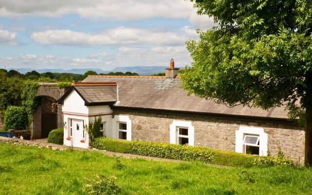 Caroline Langley\'s property in Newbrook.