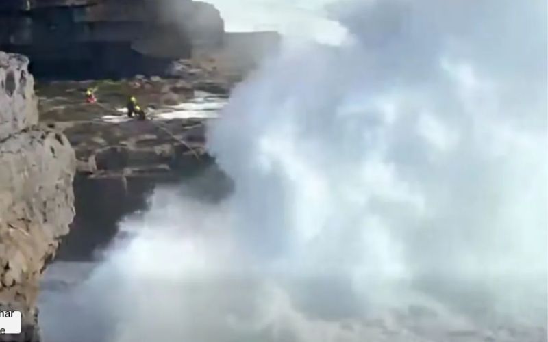 Dramatic rescue after person knocked from cliff at Inishmore’s "Wormhole"