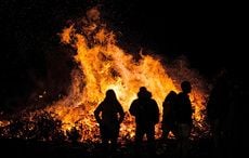 Mulled wine and bonfire soup recipes for Guy Fawkes Day