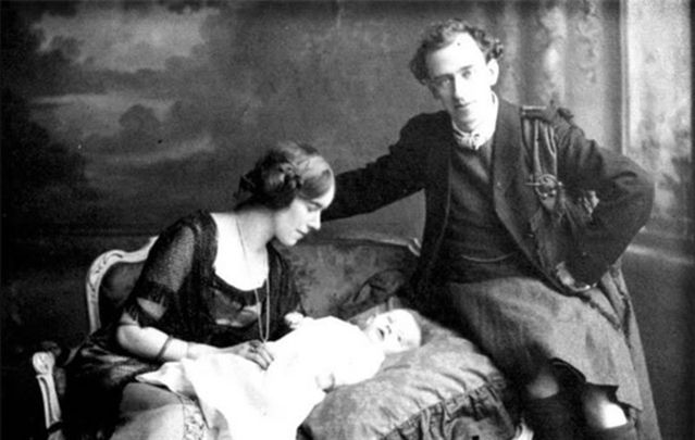 1916 Easter Rising leader Thomas MacDonagh and his family.