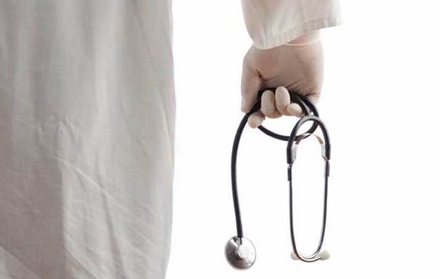 An American retiree who was injured in Ireland has slammed the “severe lack of communication” between doctors and patients in the country.