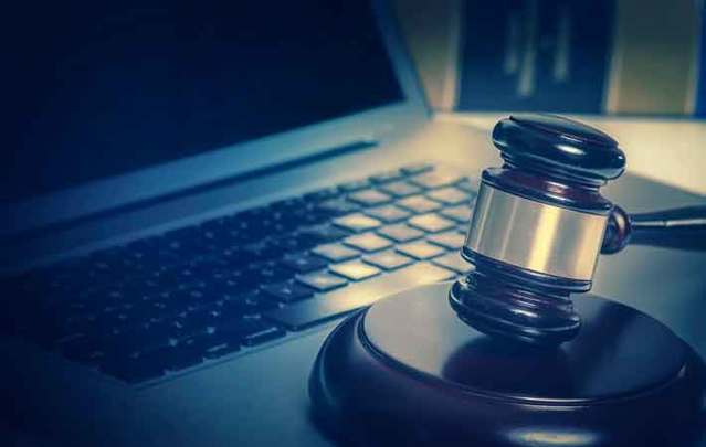 An Irish court has ruled that Gary Davis, an alleged admin of the illegal website Silk Road, is to be extradited to the U.S., where he is wanted for trial.