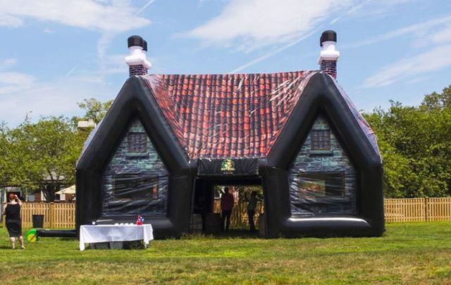 The PaddyWagon Pub