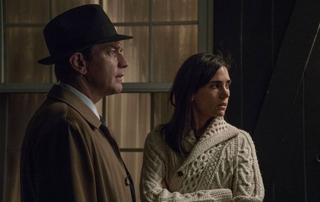 Ewan McGregor and Jennifer Connelly in a scene from American Pastoral.
