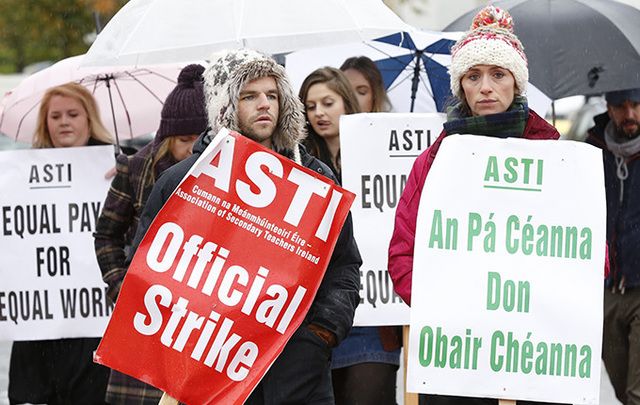 ASTI union workers striking in Dublin.