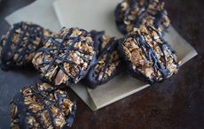 Roz Purcell’s coconut almond crunch biscuit recipe