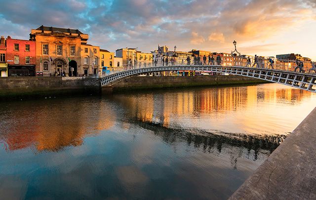 Dublin city center, taken from the Ha\' Penny Bridge. Save your money, stay in an aparthotel smack bang in the middle of the city and spend your time on the streets! Exploring!