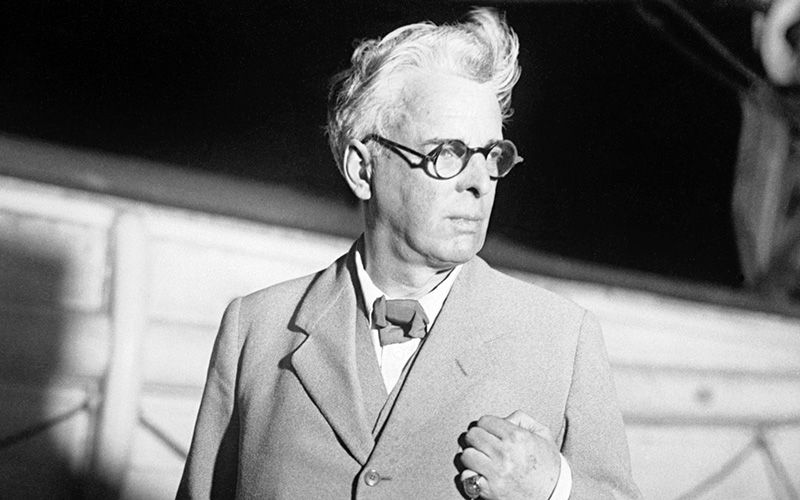 Can you name the four Irish Nobel Laureates in literature?