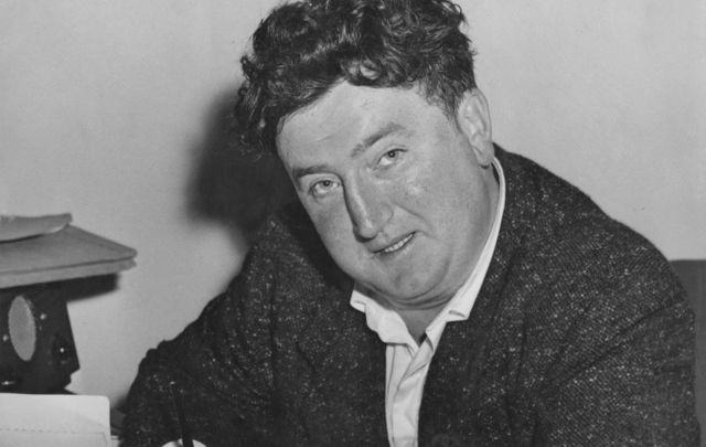 Brendan Behan signs a production contract for his play \'The Quare Fellow\' at the Comedy Theatre in London, 10th July 1956