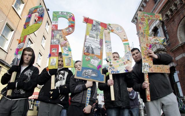 Minceirs Whiden, a group that aims to promote an understanding and the recognition of Travellers as a minority ethnic group in Irish Society, as part of International Human Rights Day (10/12/2009) marched from the Garden of Remembrance to the Dail. 