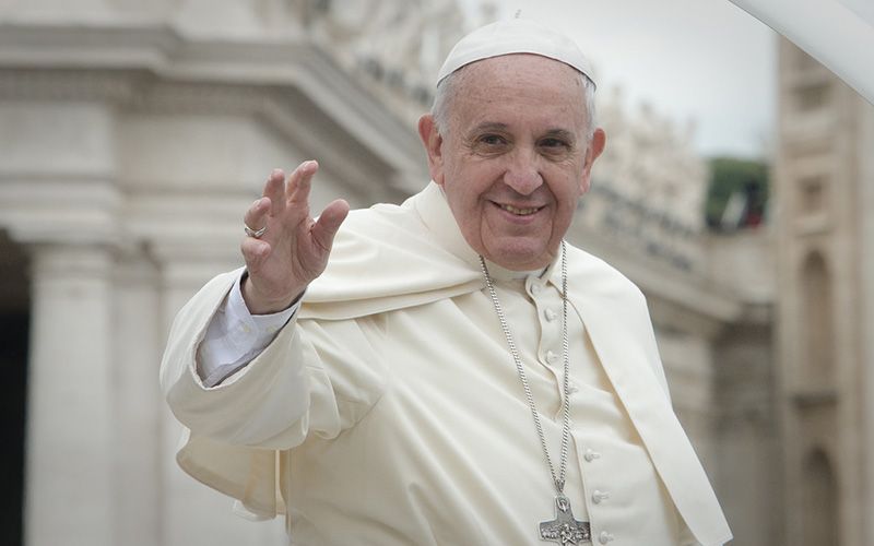 “Better to be atheist than hypocritical Catholic” hints Pope Francis