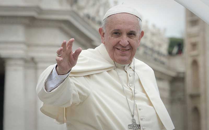 Pope Francis suggests married men could become priests