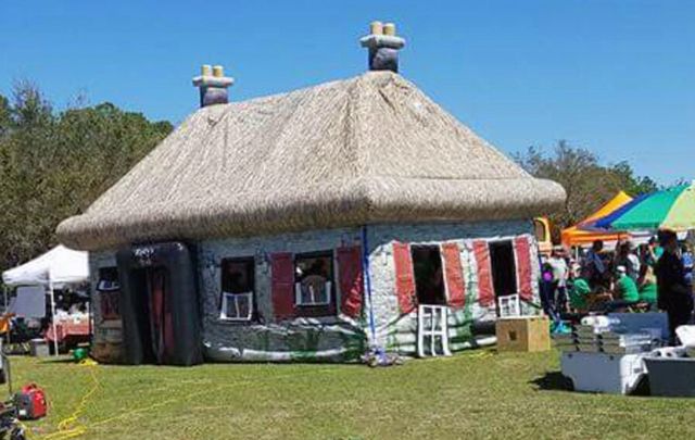 Donegal success story as couple take over the world with Irish inflatable party solutions the Pop-up Irish pub and thatched cottage. 