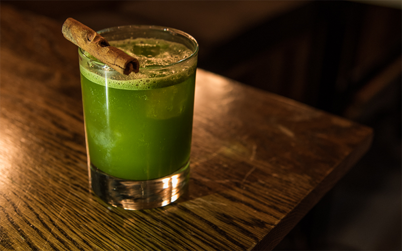 Celebrate St. Patrick’s Day with a Knappogue Castle green cocktail