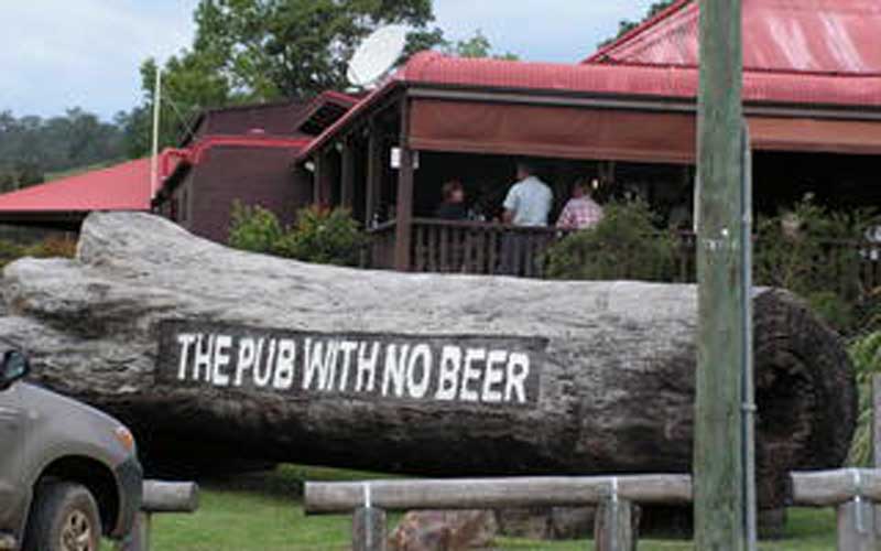 Irish pubs will finally have beer on Good Friday, no need to go to dog show anymore