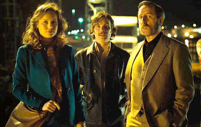 Brie Larson, Cillian Murphy and Michael Smiley in Free Fire.