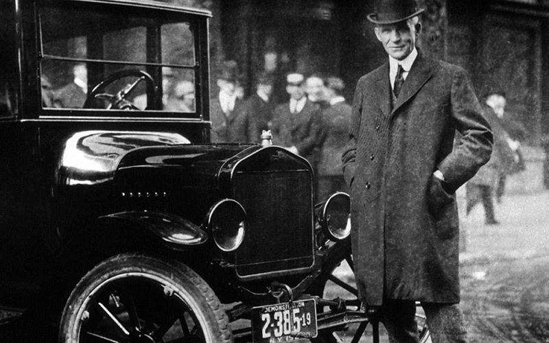 Visit to ancestral home marks 100 years of Ford cars in Ireland