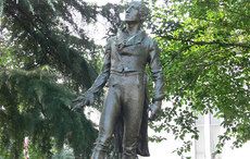 Democrats and Republicans unite to honor Irish patriot Robert Emmet