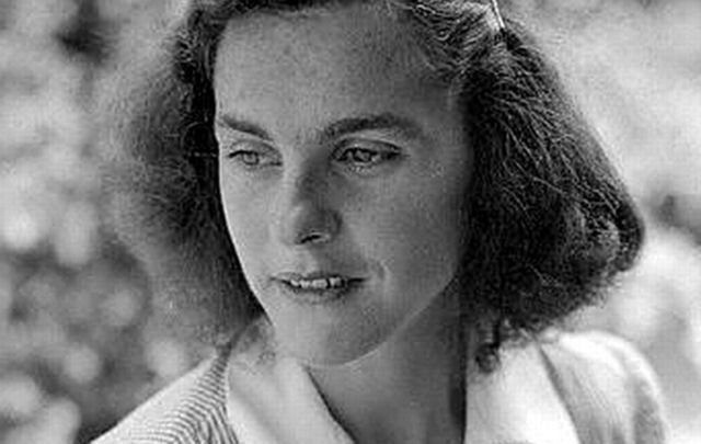 Mary McCarthy.