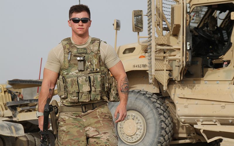 "All I want is to fight for my country" - Irish American transgender airman