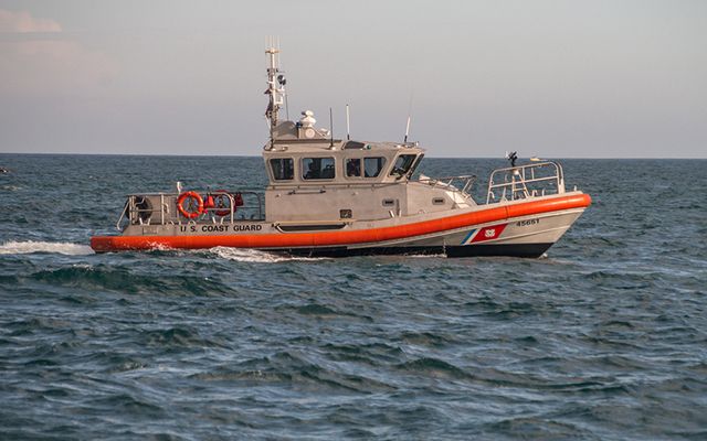 Irish child lost his life despite the presence of the Coast Guard, at Hog Island Channel, of Massachusetts.